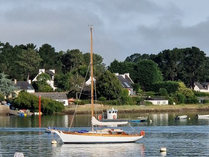 Dauphin II