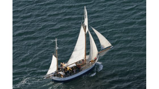 Charles Marie Vue aerienne sous voile.jpg