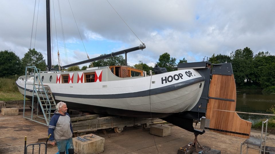 HOOP OP
