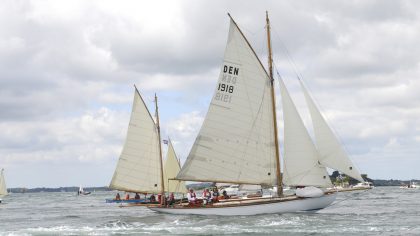 Berland Voiles classiques  8m  51    SDG.jpg